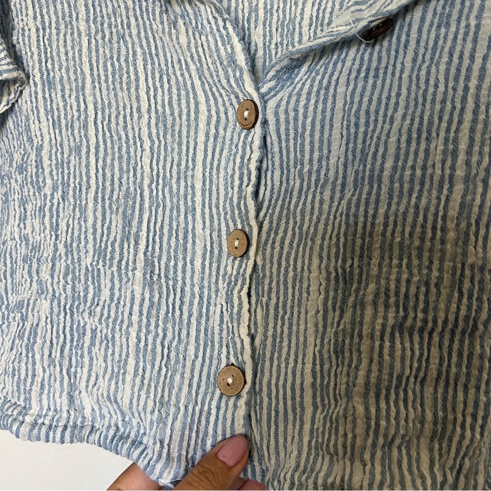 Zara Crop Top Collared Drawstring Button Down Dro… - image 3
